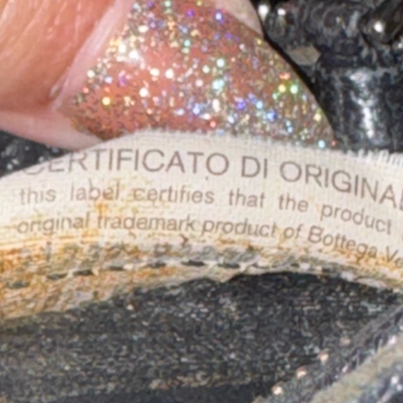 Bottega veneta Studded Black Leather Shoulder Bag - Picture 15 of 16